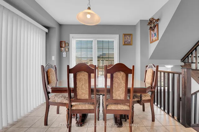 Additional image 20 of 2 England Terr