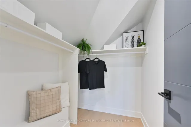 Additional image 28 of 354 Woodmount Ave