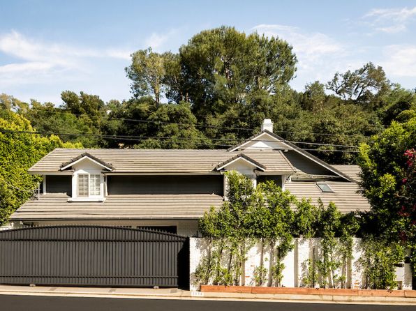 2572 Hutton Dr, Beverly Hills, CA 90210
