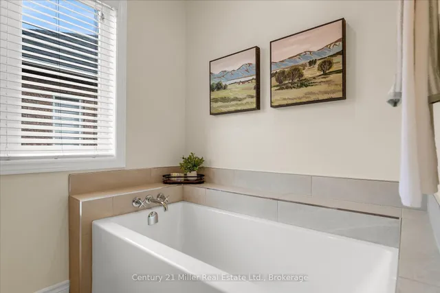 Additional image 19 of 2426 Felhaber Cres