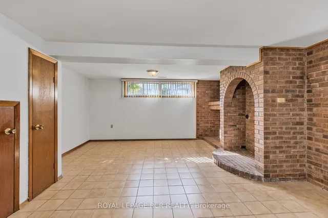 Additional image 31 of 26 Ludstone Dr