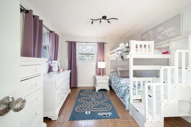 Additional image 18 of 132 Stillwater Cres