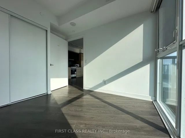 Additional image 16 of 159 Wellesley St Unit 3207