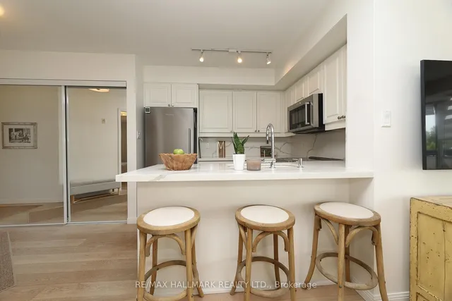 Additional image 8 of 55 Lorindale Ave Unit 403