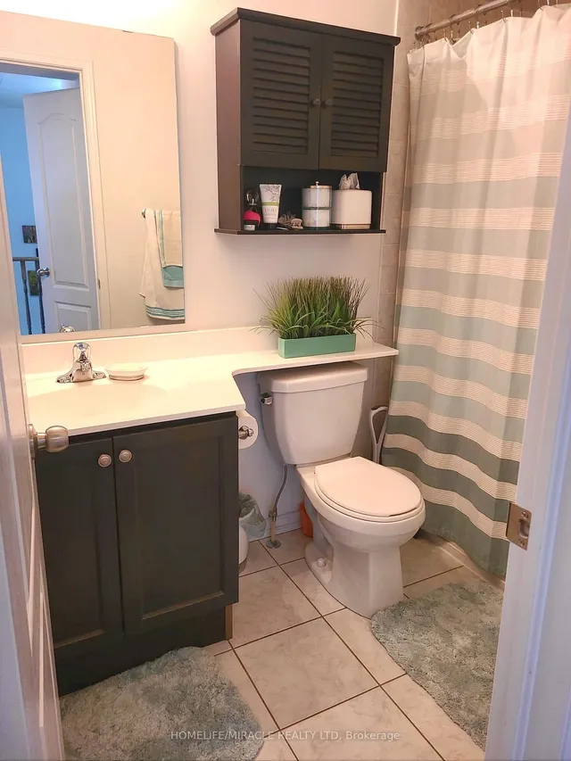 Additional image 23 of 2508 POST Rd Unit 18