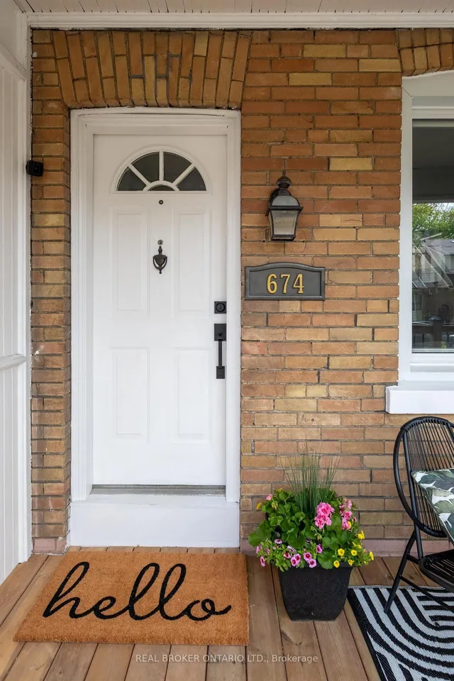 Additional image 2 of 674 Milverton Blvd