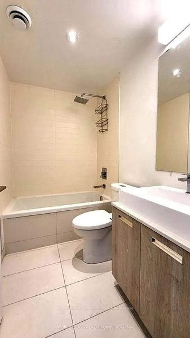 Additional image 11 of 2A Church St Unit 504