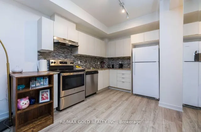 Additional image 2 of 42 - 200 MALTA Ave