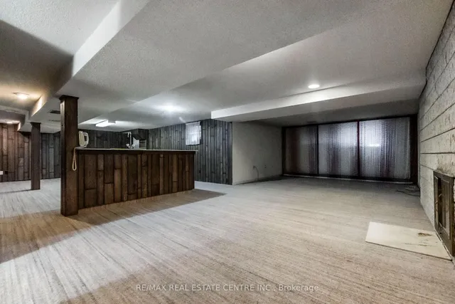 Additional image 30 of 450 Townsend Ave