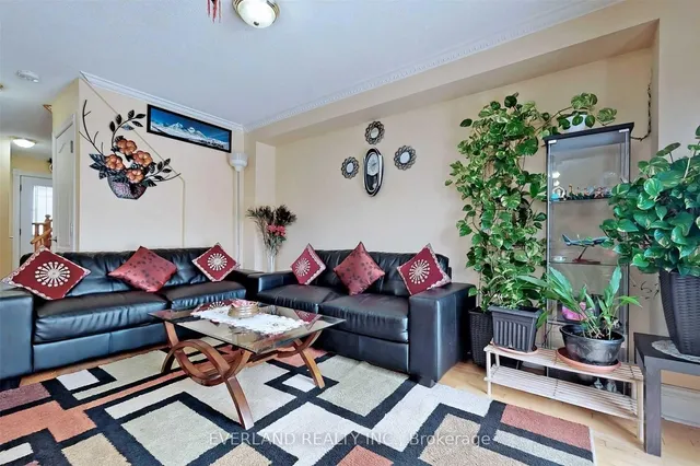 Additional image 10 of 17 Letty Ave