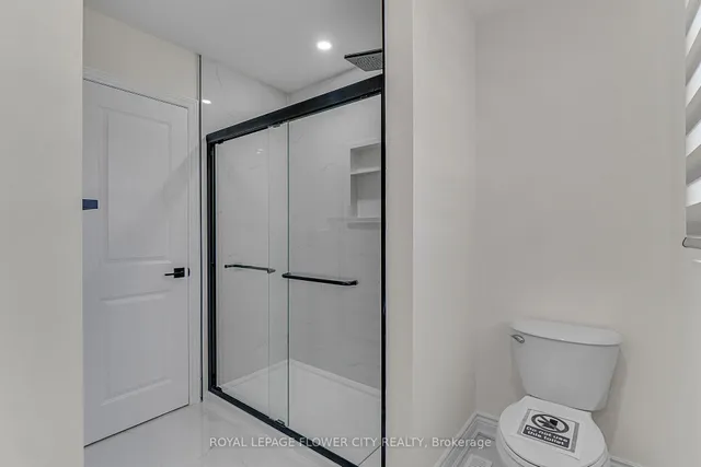 Additional image 30 of 73 CARISBROOKE Crt Unit 73