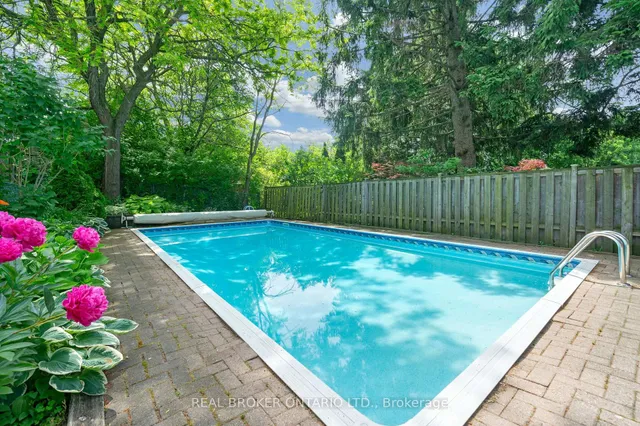Additional image 30 of 11 Caronport Cres
