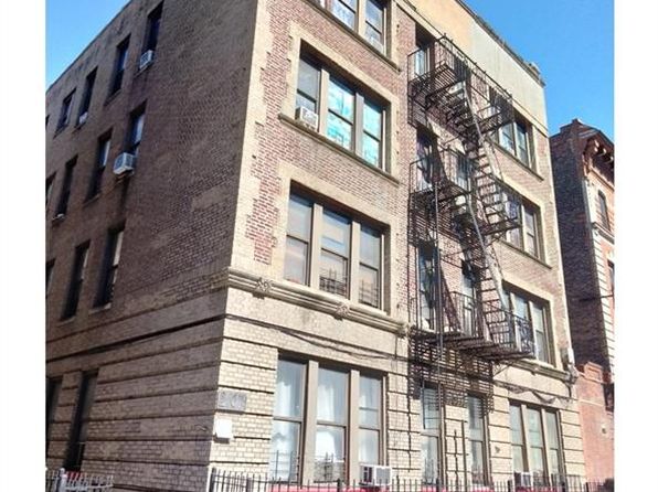 2107 Beverly Rd, Brooklyn, NY 11226