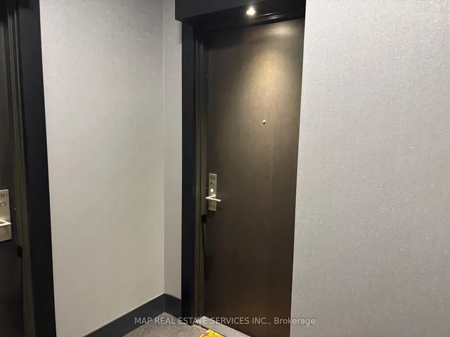 Additional image 3 of 403 Church St Unit 3302