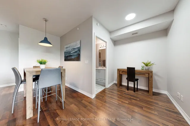 Additional image 15 of 3563 Lake Shore Blvd Unit 404