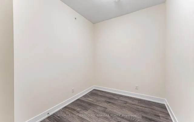 Additional image 25 of 180 Fairview Mall Dr Unit 713