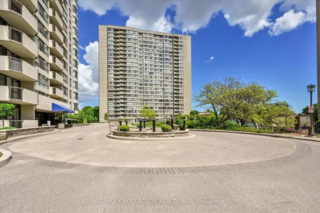 Additional image 2 of 275 Bamburgh Circ Unit 604