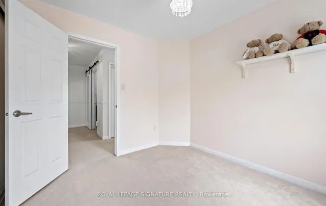 Additional image 27 of 981 McTrach Cres