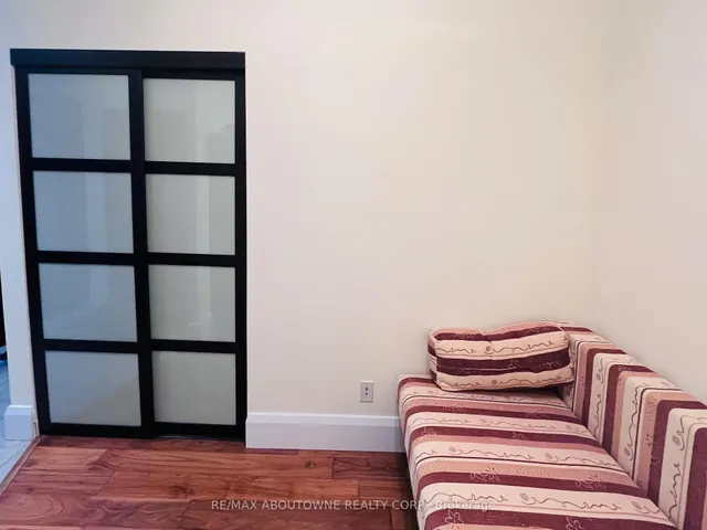 Additional image 10 of 1359 Rathburn Rd Unit 1207