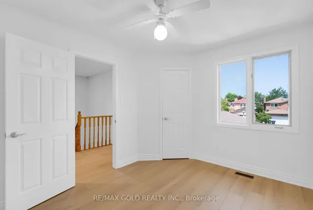 Additional image 16 of 78 Candy Cres