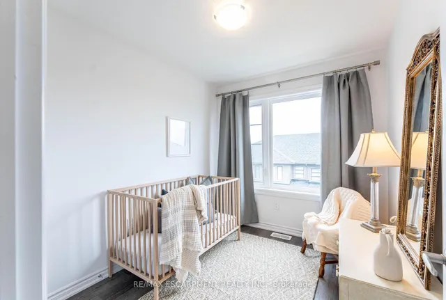 Additional image 18 of 61 Soho St Unit 85