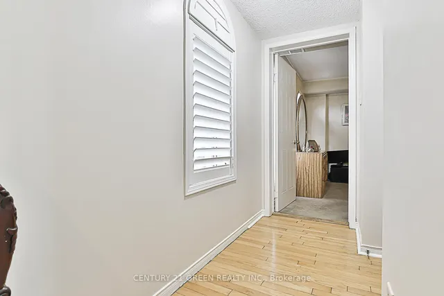 Additional image 29 of 58 Sidney Belsey Cres Unit 203