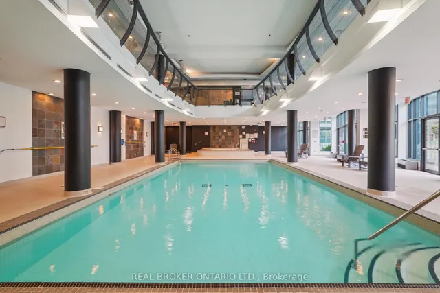 Additional image 22 of 231 Fort York Blvd Unit 615