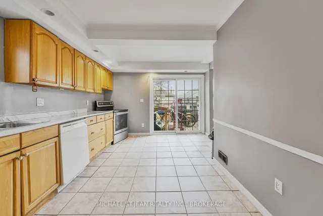 Additional image 11 of 18 Allandale St