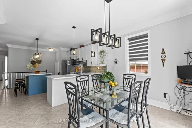 Additional image 20 of 36 Slipneedle St