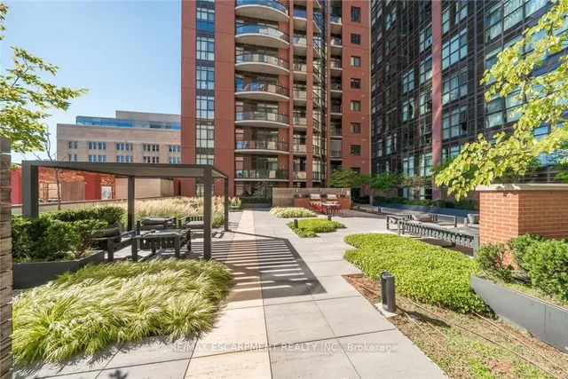 Additional image 4 of 112 King St Unit 705