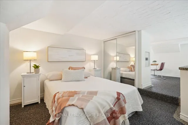 Additional image 28 of 50 Main St Unit 313