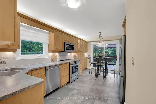 Additional image 13 of 40 Parkend Ave