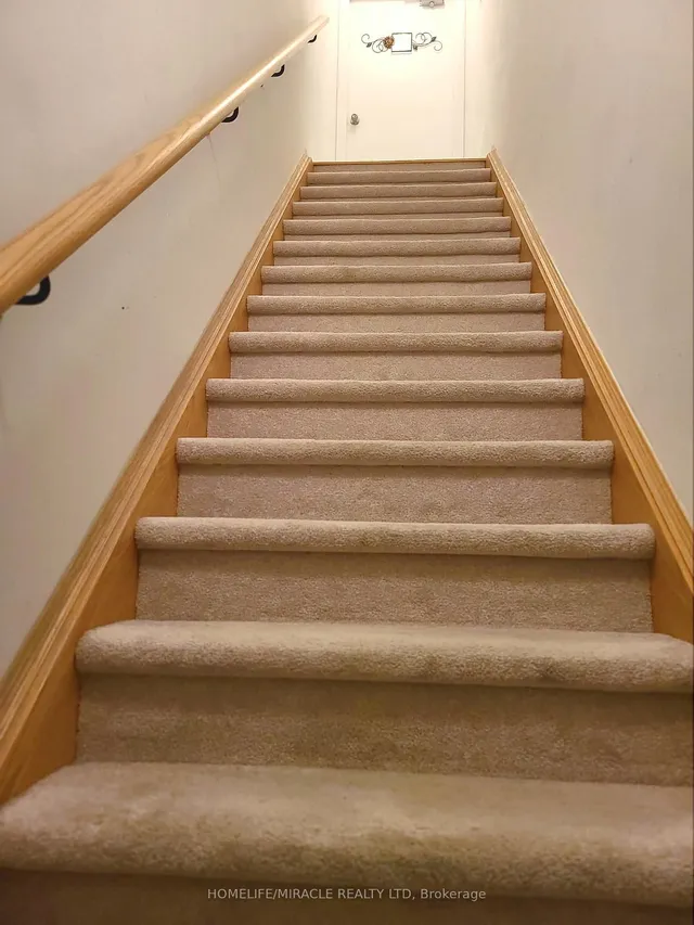 Additional image 24 of 2508 POST Rd Unit 18