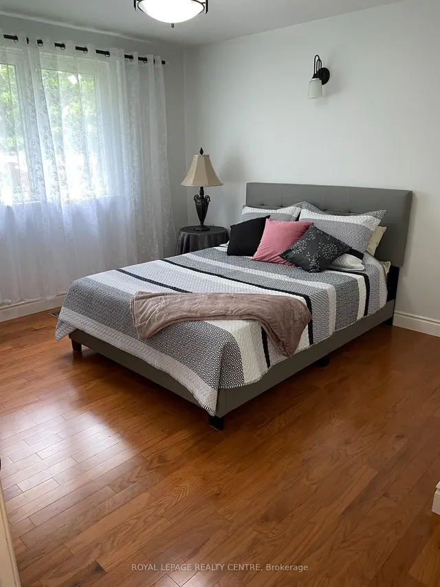 Additional image 12 of 35 Aintree Cres