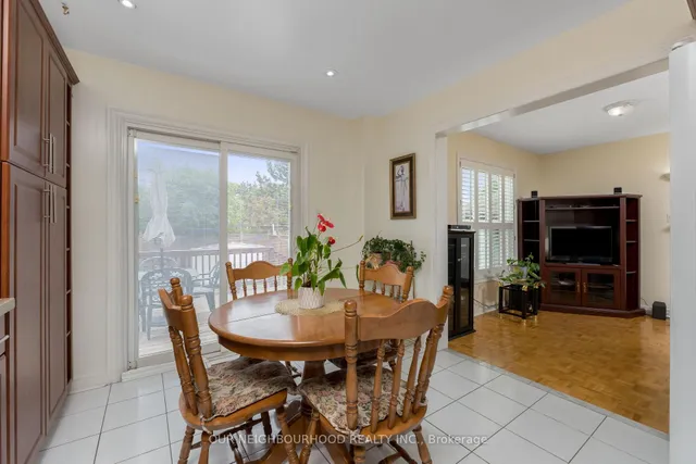 Additional image 11 of 10 Wildberry Cres