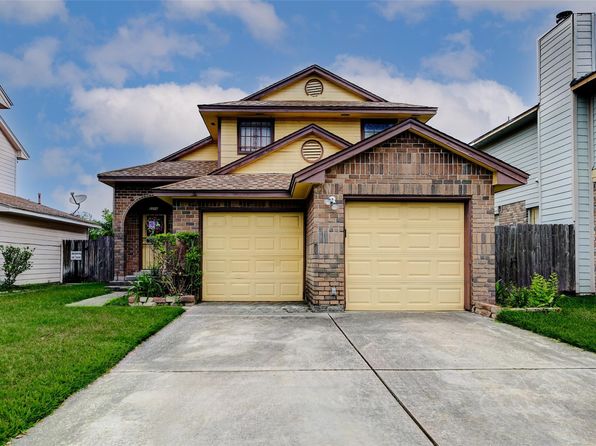 2306 Tomlinson Trail Dr, Houston, TX 77067