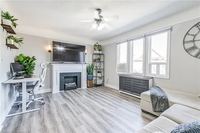 Additional image 3 of 6 Vineland Ave Unit 22