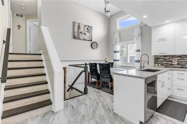 Additional image 13 of 244 Newbury Dr