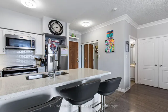 Additional image 14 of 2772 Keele St Unit 208