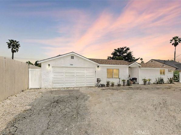 7036 Ranchito Ave, Van Nuys, CA 91405