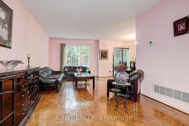 Additional image 6 of 4458 Bathurst St