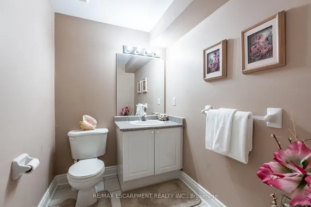 Additional image 36 of 18 Bellstone Lane