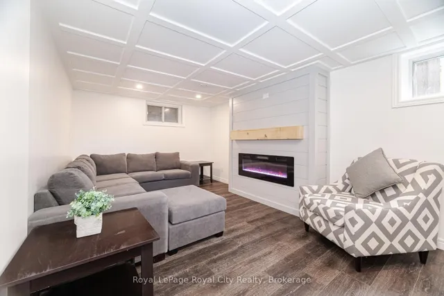 Additional image 33 of 61 Lawfield Dr