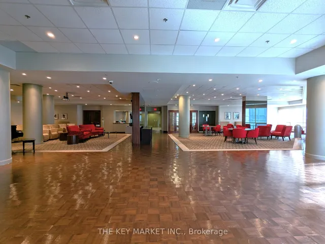 Additional image 46 of 1001 Bay St Unit 813