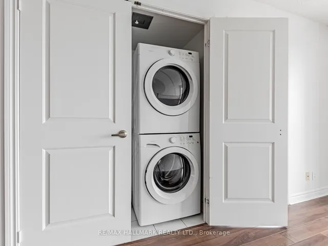 Additional image 21 of 50 Town Centre Crt Unit 1011