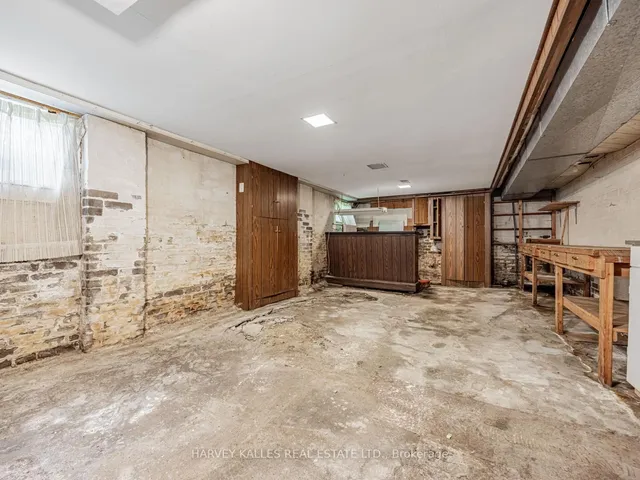 Additional image 23 of 71 Mortimer Ave