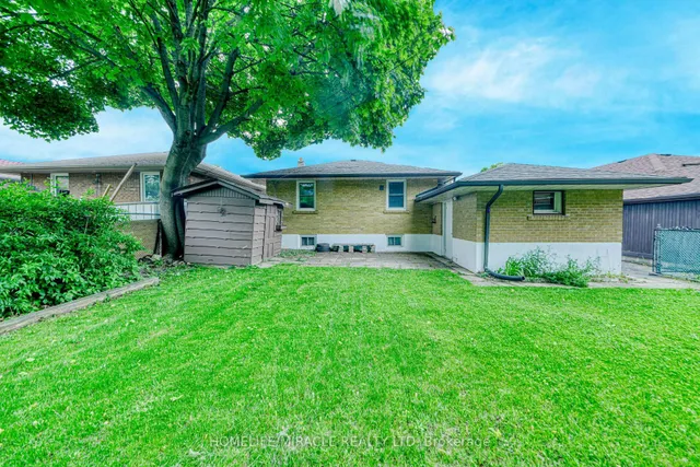 Additional image 32 of 74 Mountland Dr