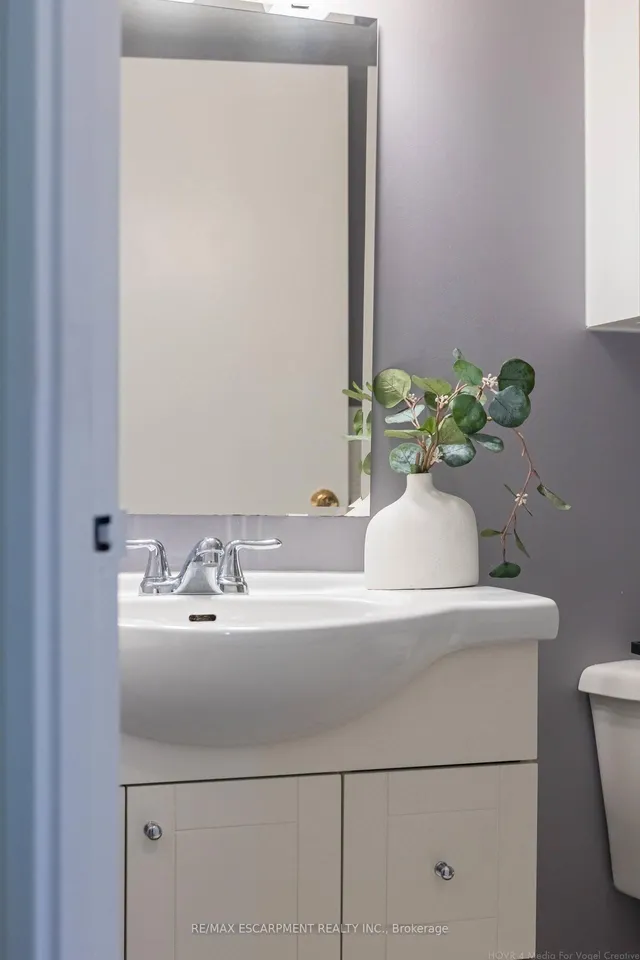 Additional image 15 of 1964 Main St Unit 1001