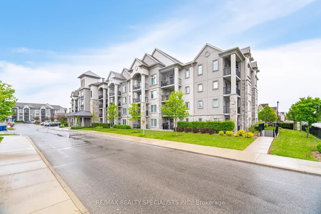 1450 MAIN St Unit 214