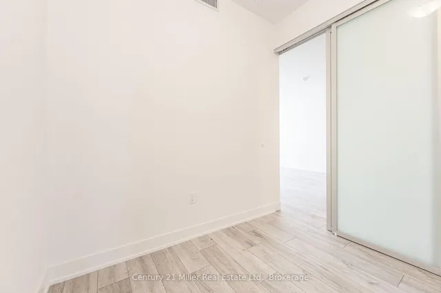 Additional image 18 of 1050 Main St Unit 1211